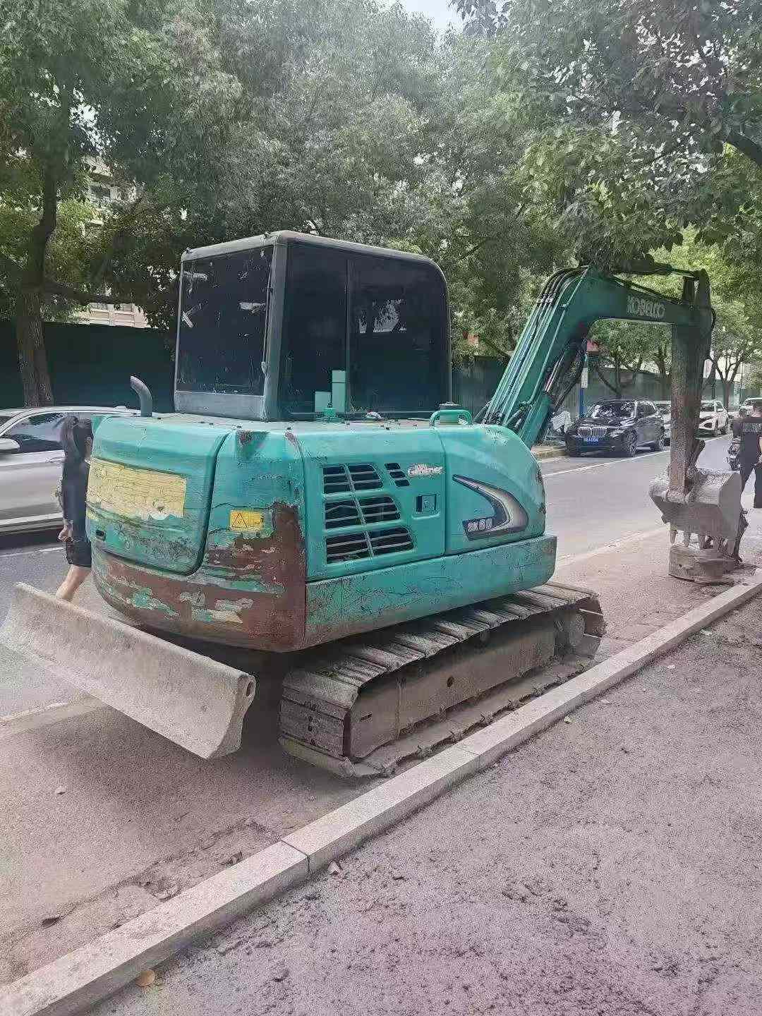 Buy Kobelco SK60 Used Excavator / 2