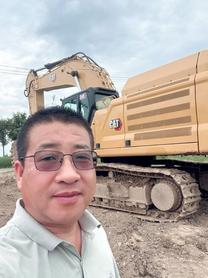 Buy Caterpillar 349E Used Excavator / 2 Buy Caterpillar 349E Used Excavator / 2