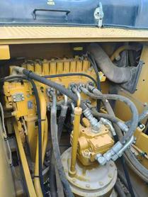 Buy Caterpillar 323 Used Excavator / 5 Buy Caterpillar 323 Used Excavator / 5