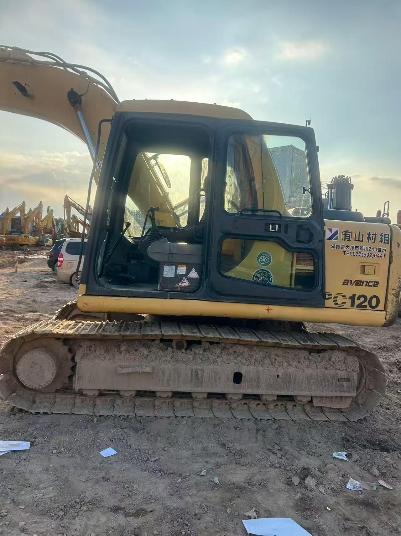Buy Komatsu PC120-6 Used Excavator / 5 Buy Komatsu PC120-6 Used Excavator / 5