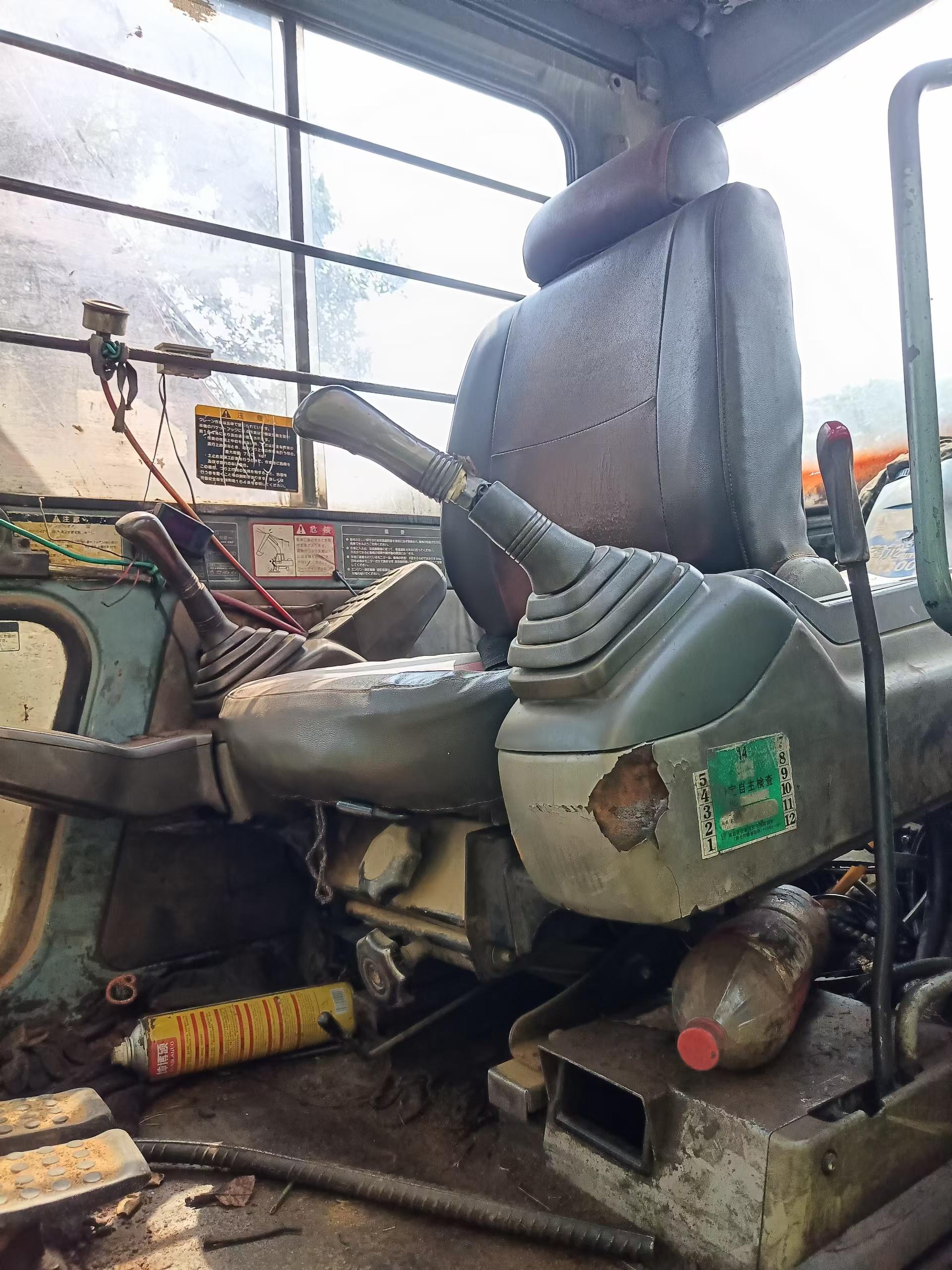 Buy Hitachi EX120-3 Used Excavator / 8