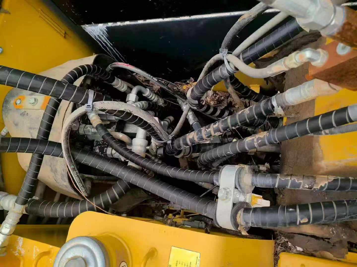 Buy Komatsu PC60 Used Excavator / 6 Buy Komatsu PC60 Used Excavator / 6
