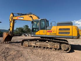 Buy XCMG XE335DK Used Excavator / 2 Buy XCMG XE335DK Used Excavator / 2