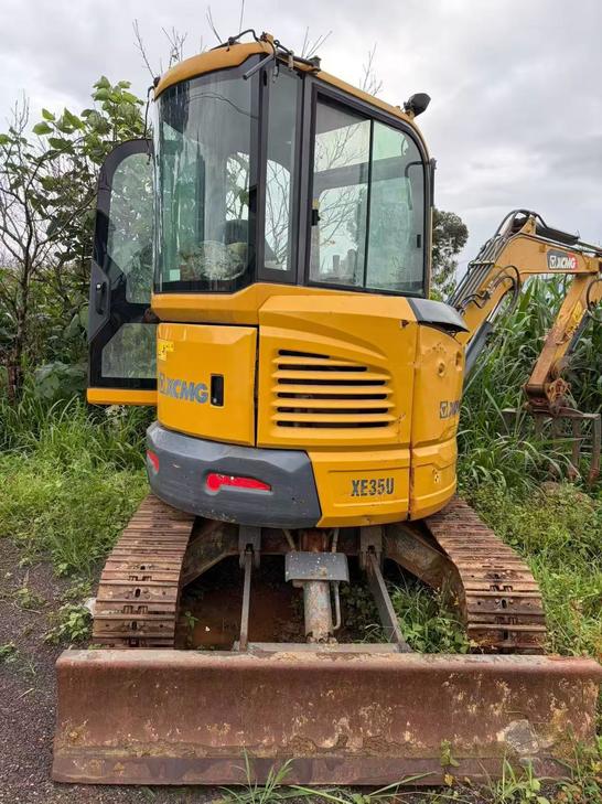 Buy XCMG XE35U Used Excavator / 1