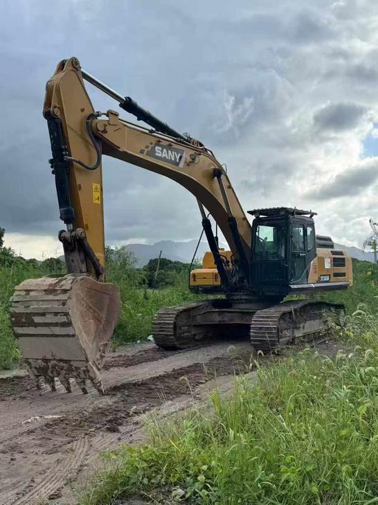 Buy Sany SY365C Used Excavator / 1