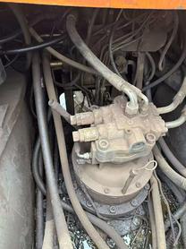 Buy Hitachi EX240-6 Used Excavator / 6 Buy Hitachi EX240-6 Used Excavator / 6