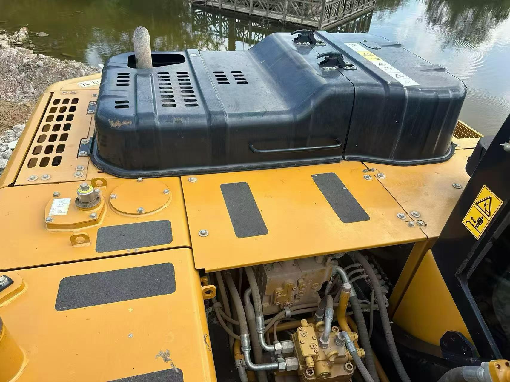 Buy Sany SY200C Used Excavator / 2