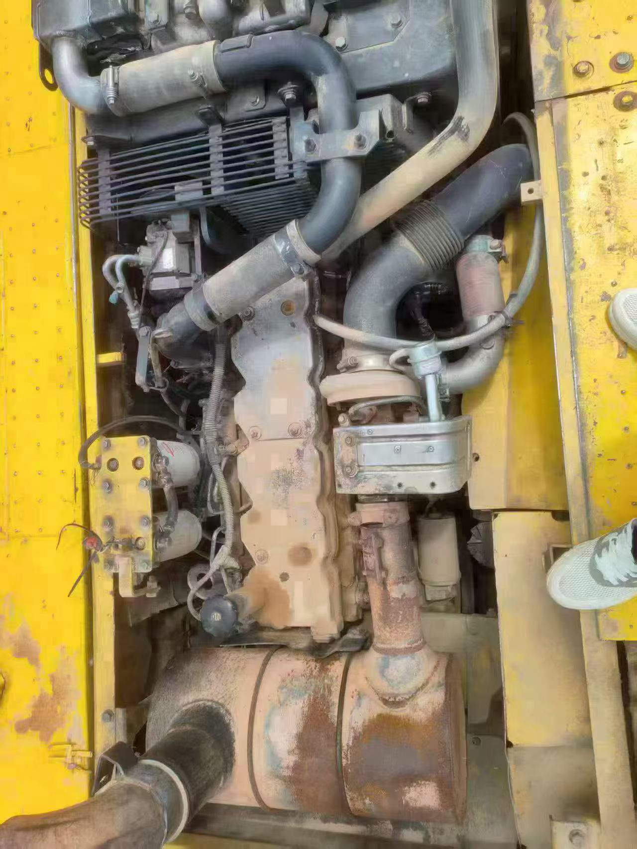 Buy Komatsu PC220-8 Used Excavator / 3