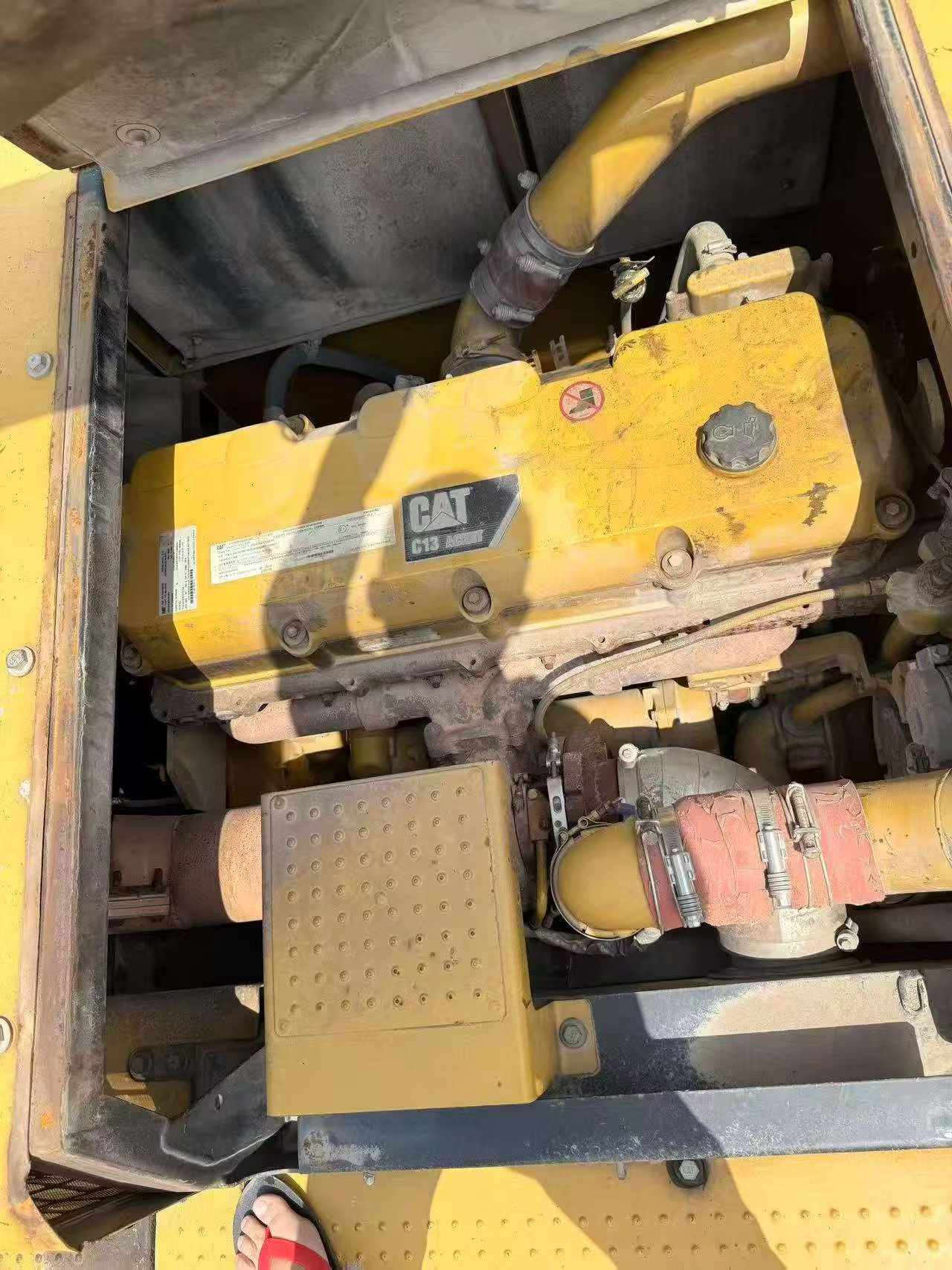 Buy Caterpillar 349E Used Excavator / 2