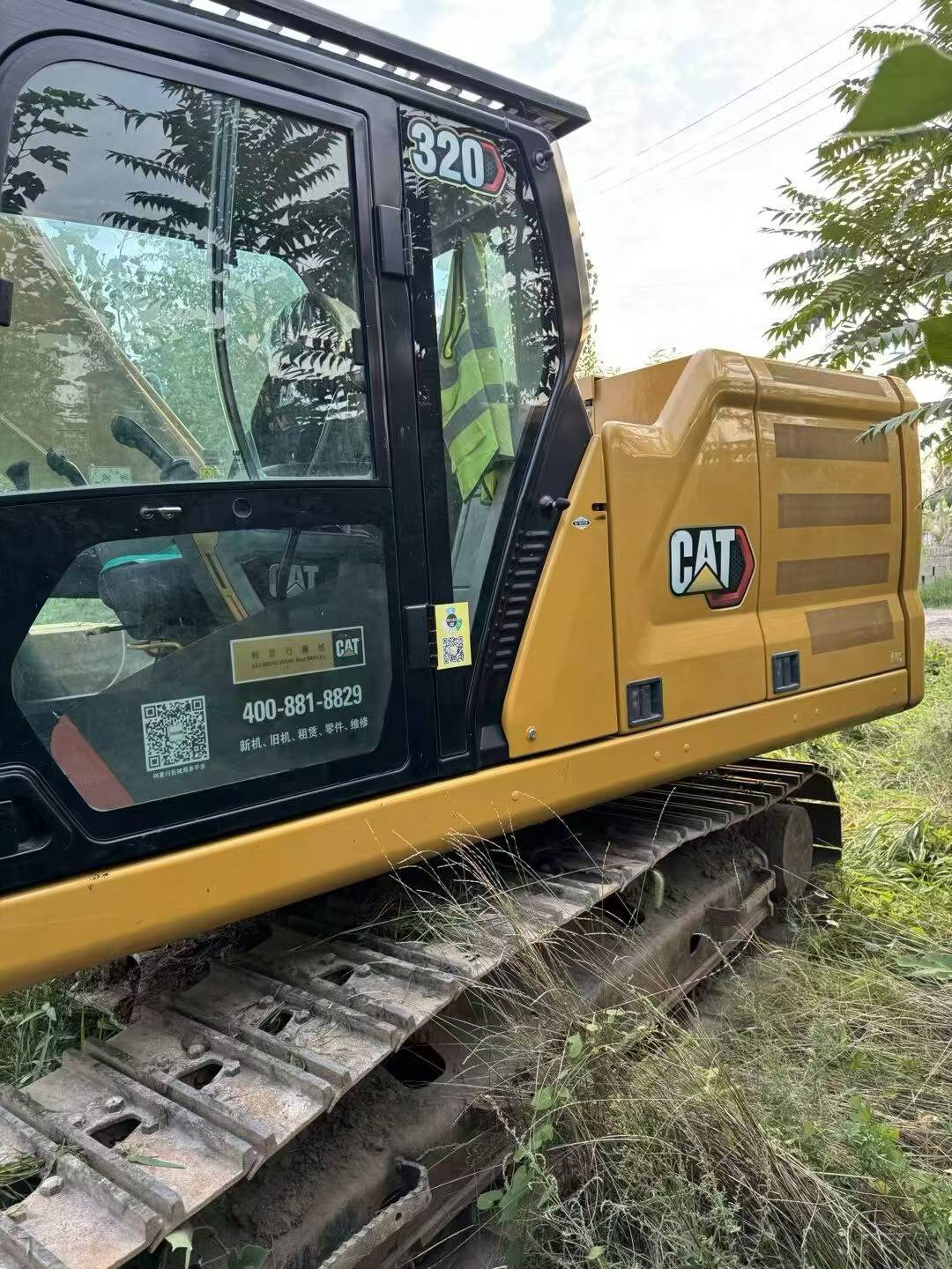 Buy Caterpillar 320A Used Excavator / 8