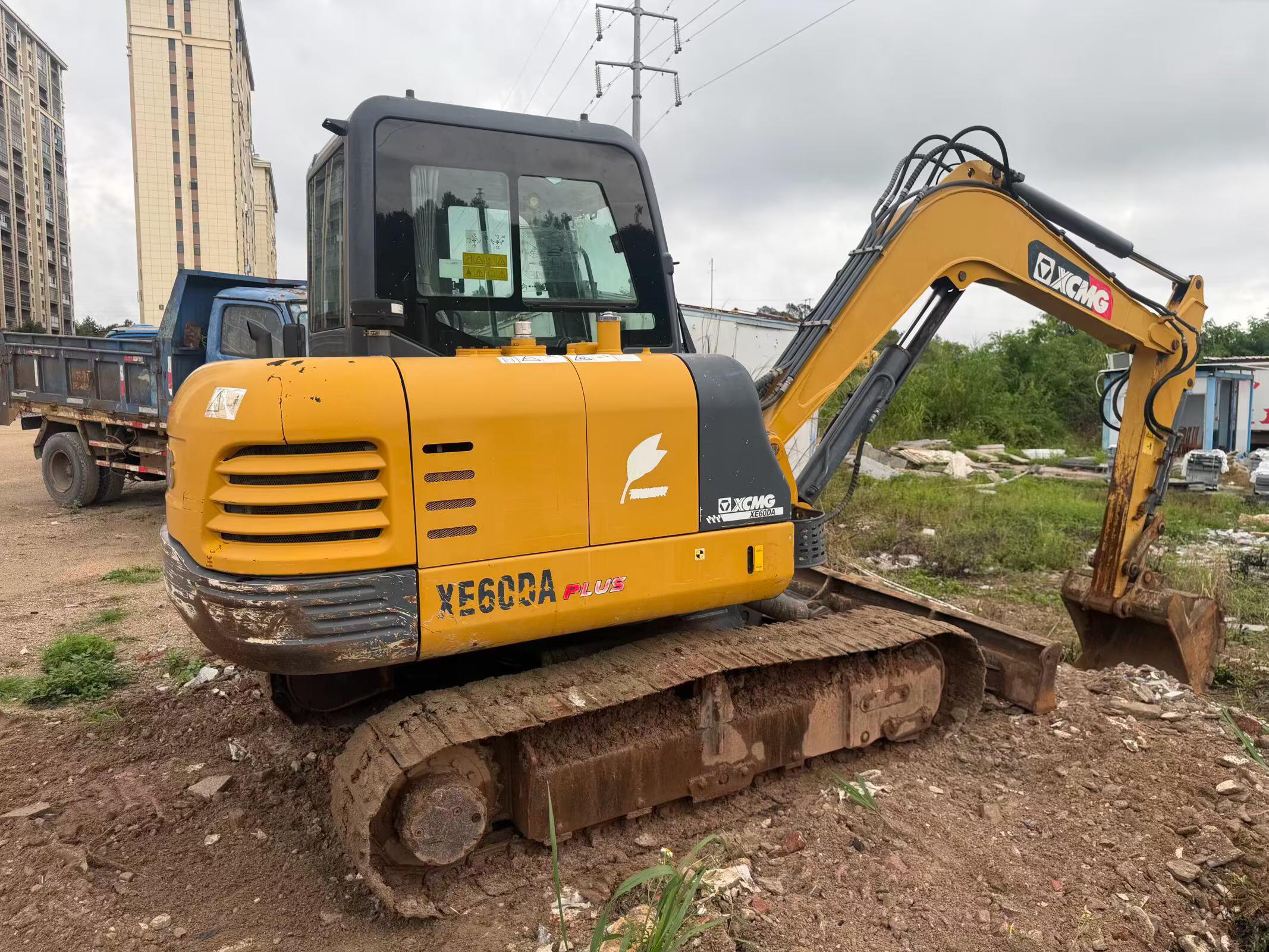 Buy XCMG XE60 Used Excavator / 2