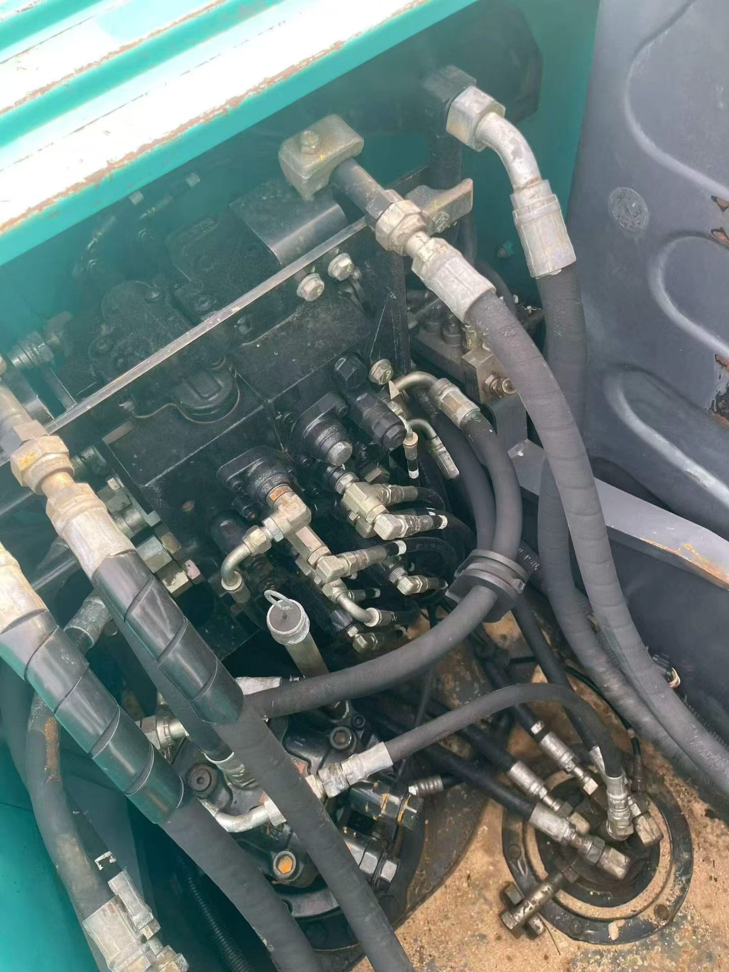 Buy Kobelco SK130-8 Used Excavator / 5