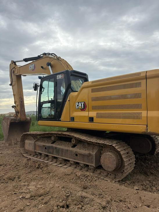 Buy Caterpillar 336E Used Excavator / 1