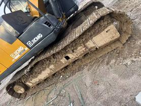 Buy XCMG XE135B Used Excavator / 4 Buy XCMG XE135B Used Excavator / 4