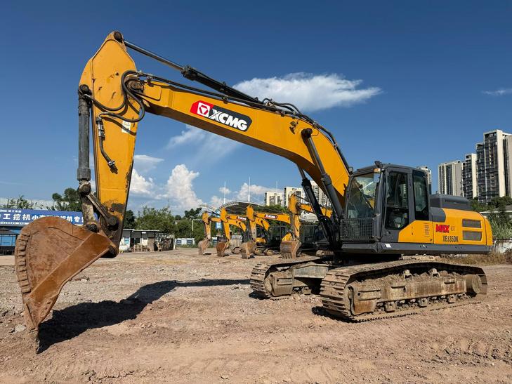 Buy XCMG XE335DK Used Excavator / 1