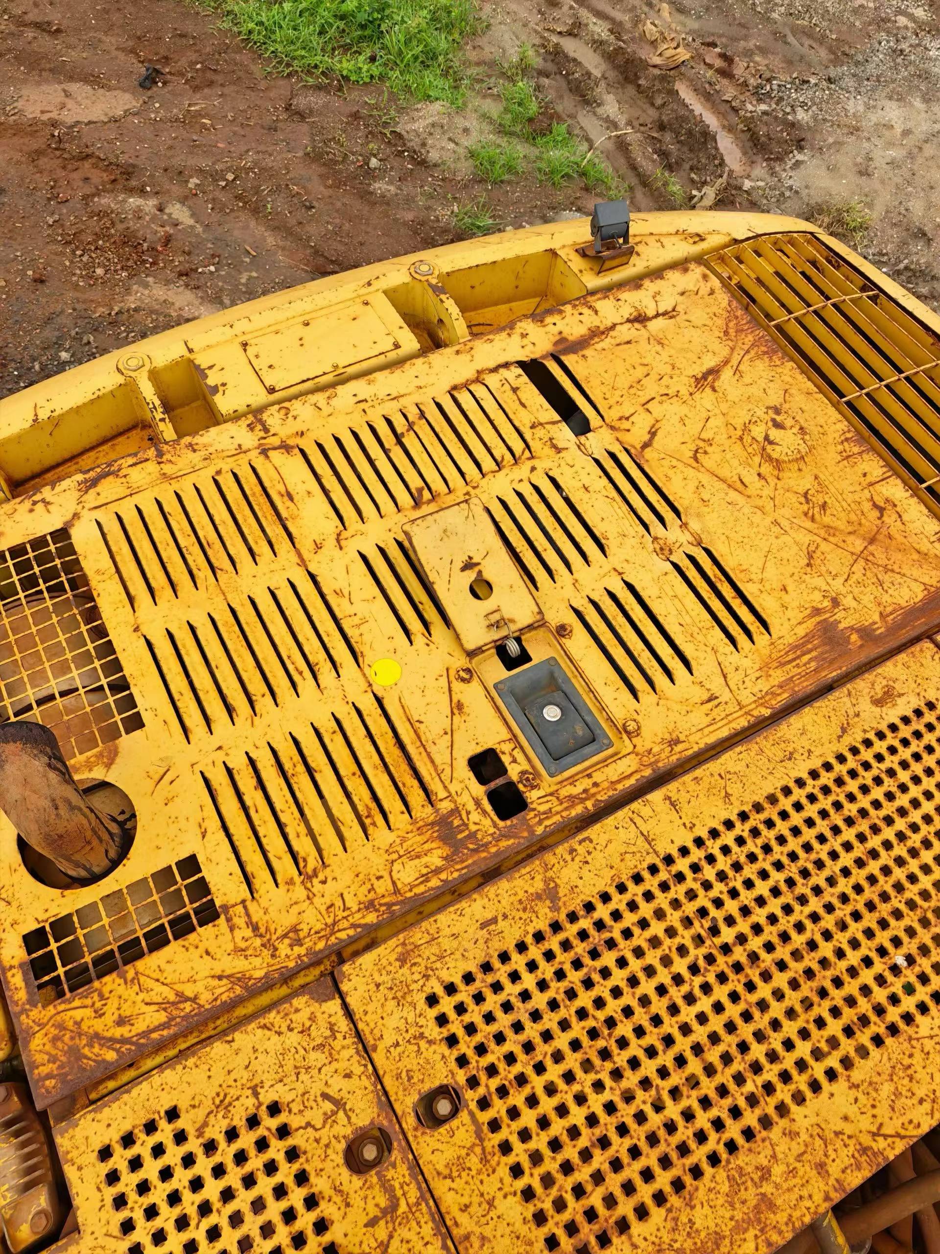 Buy Caterpillar 320A Used Excavator / 5