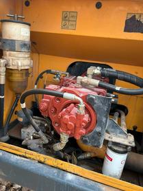 Buy Hyundai R215-7 Used Excavator / 8 Buy Hyundai R215-7 Used Excavator / 8