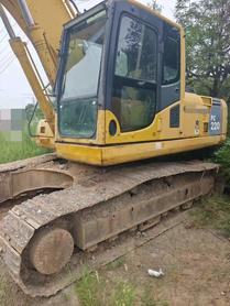 Buy Komatsu PC220-8 Used Excavator / 3 Buy Komatsu PC220-8 Used Excavator / 3