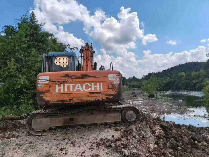 Buy Hitachi EX120 Used Excavator / 1