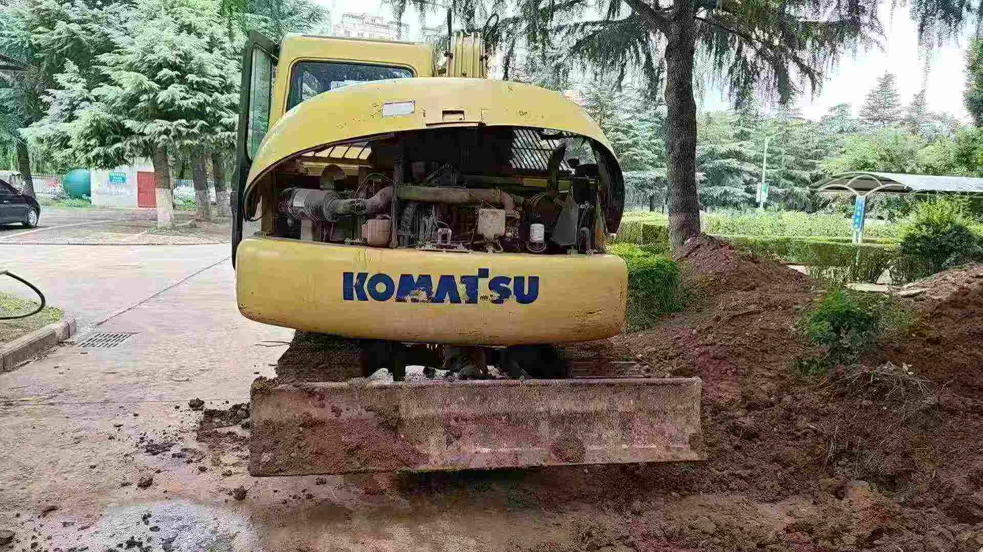Buy Komatsu PC60 Used Excavator / 2