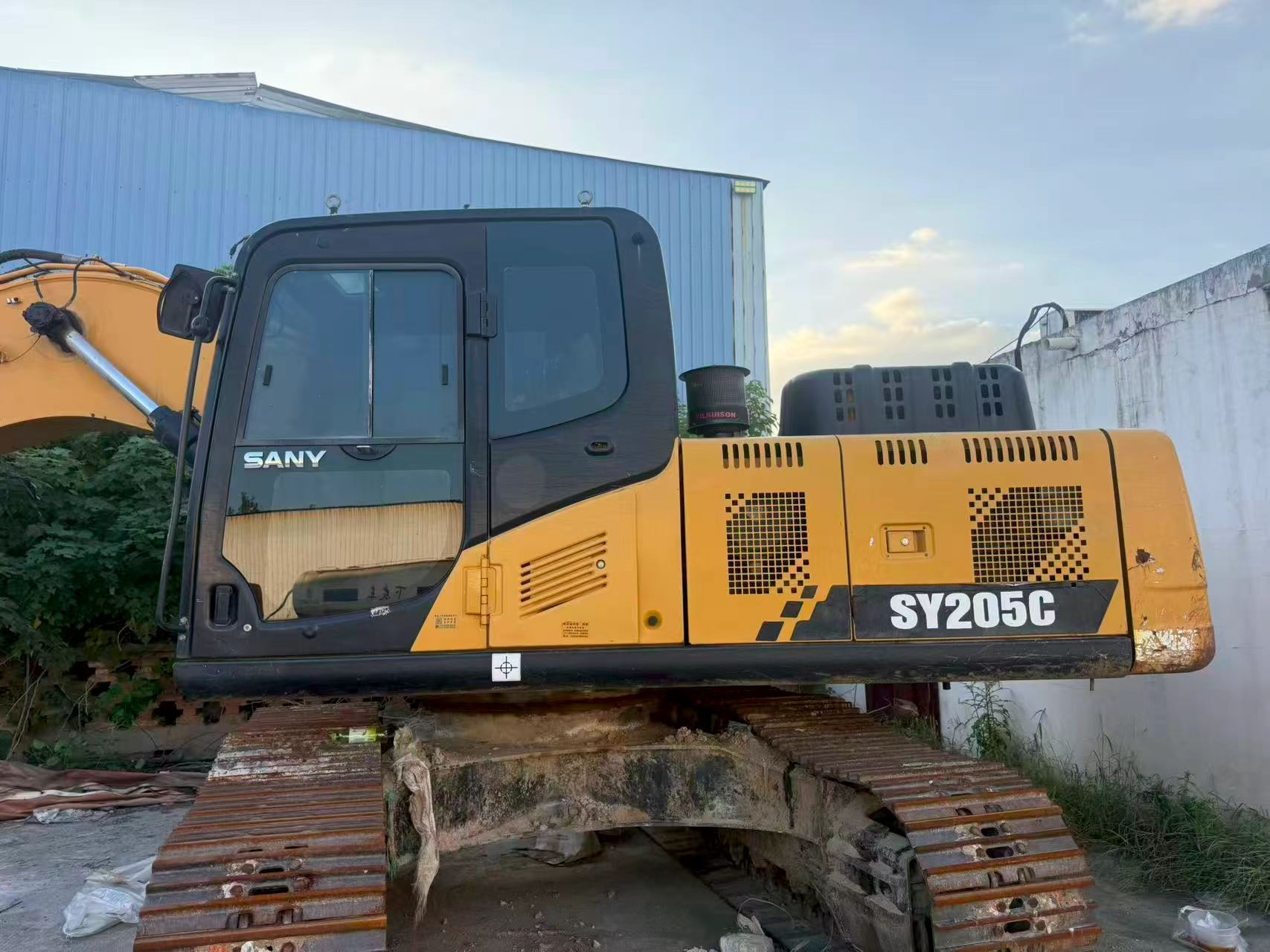 Buy Sany SY195C Used Excavator / 3