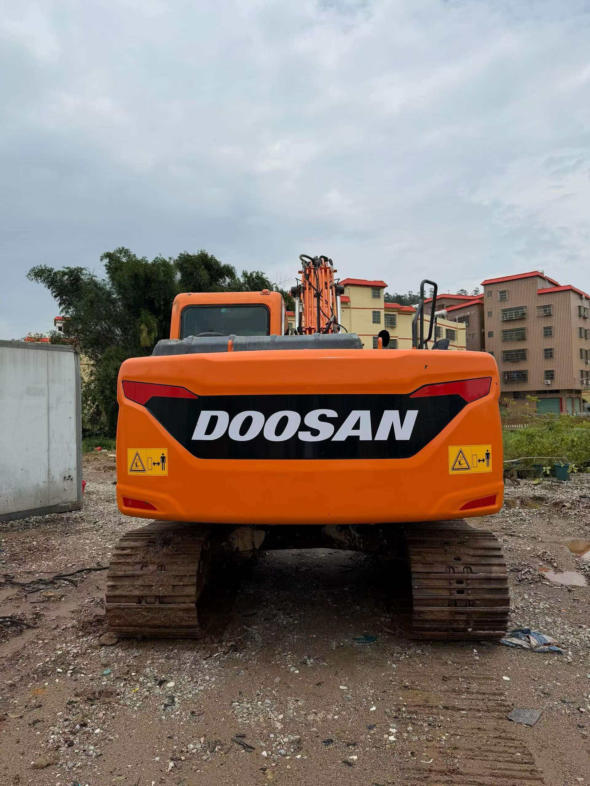 Buy Doosan S130W-3 Used Excavator / 2