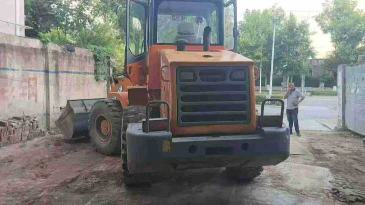 Buy Doosan DL303 Used Excavator / 1