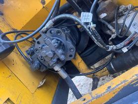 Buy XCMG XE135B Used Excavator / 7 Buy XCMG XE135B Used Excavator / 7
