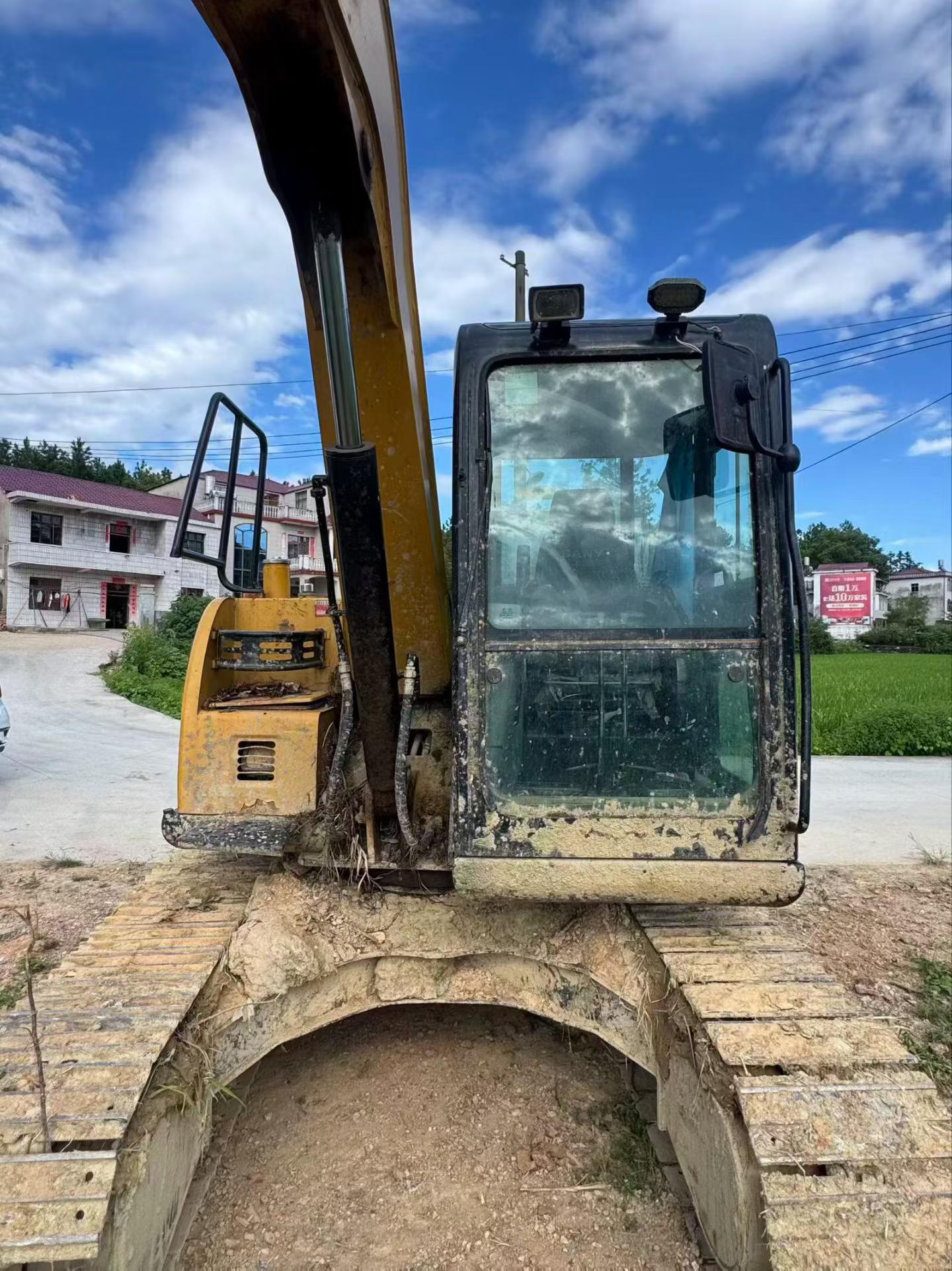 Buy Sany Used Excavator / 7