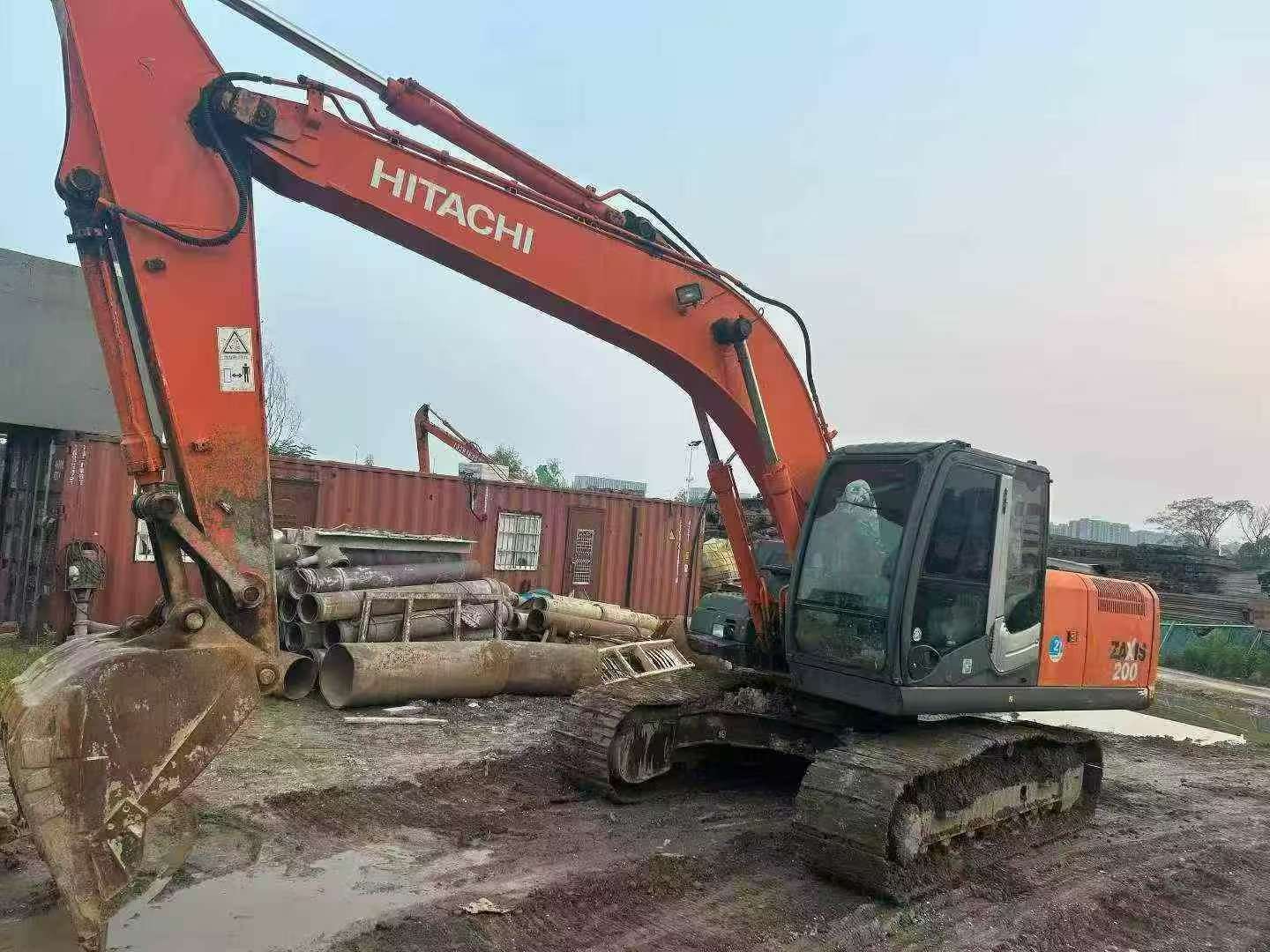Buy Hitachi EX200-3 Used Excavator / 5 Buy Hitachi EX200-3 Used Excavator / 5