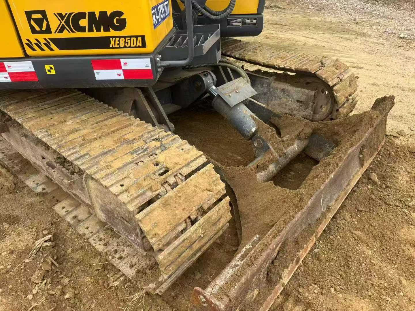 Buy XCMG XE85C Used Excavator / 7
