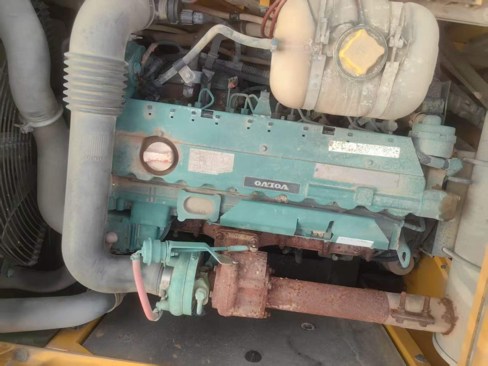 Buy Volvo EC210B Used Excavator / 2