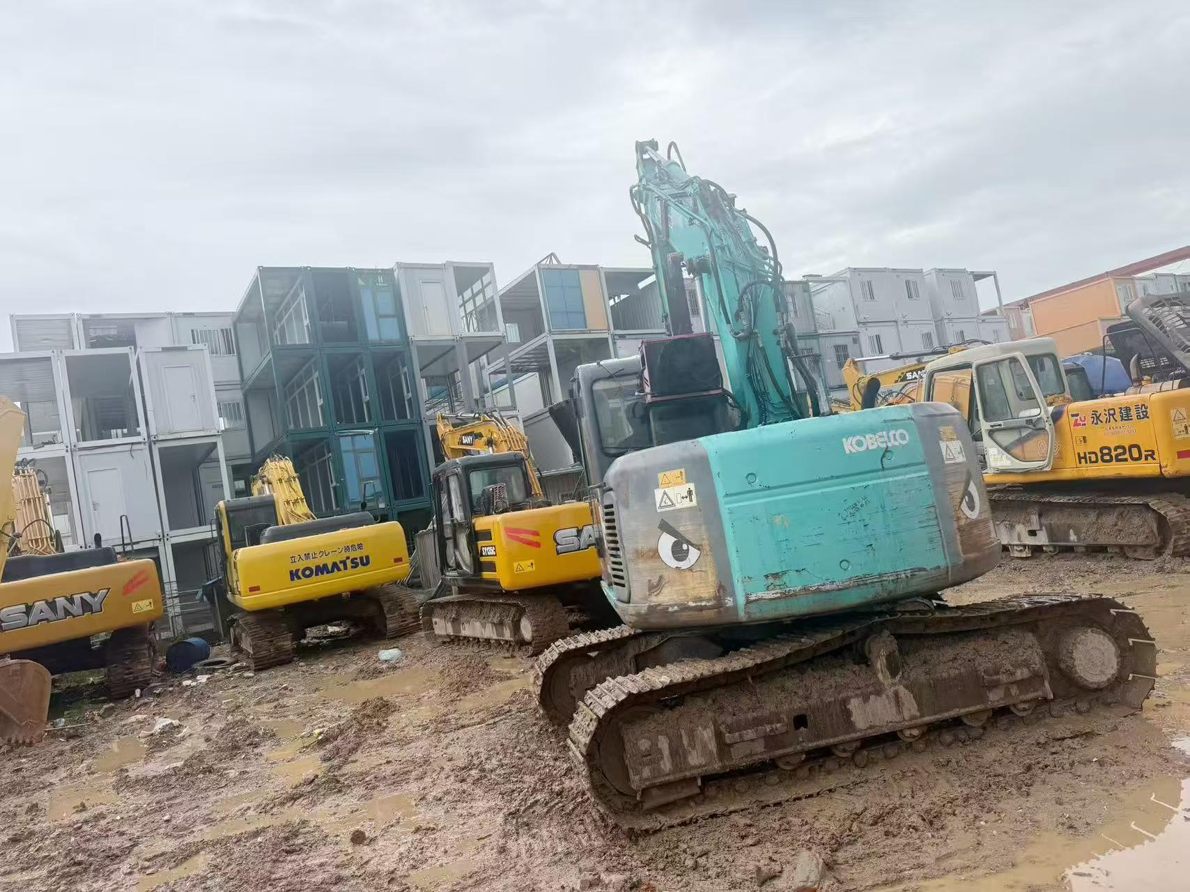 Buy Kobelco SK135 Used Excavator / 9