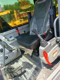Buy Hyundai R80G Used Excavator / 5 Buy Hyundai R80G Used Excavator / 5