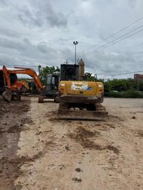 Buy XCMG XE75C Used Excavator / 4 Buy XCMG XE75C Used Excavator / 4