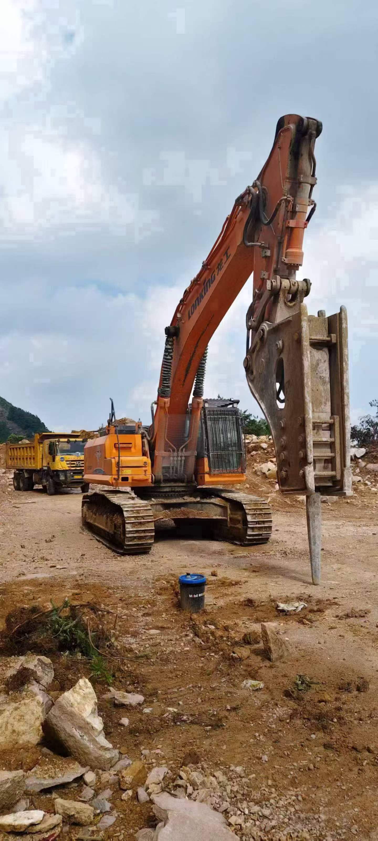 Buy Sany Used Excavator / 1