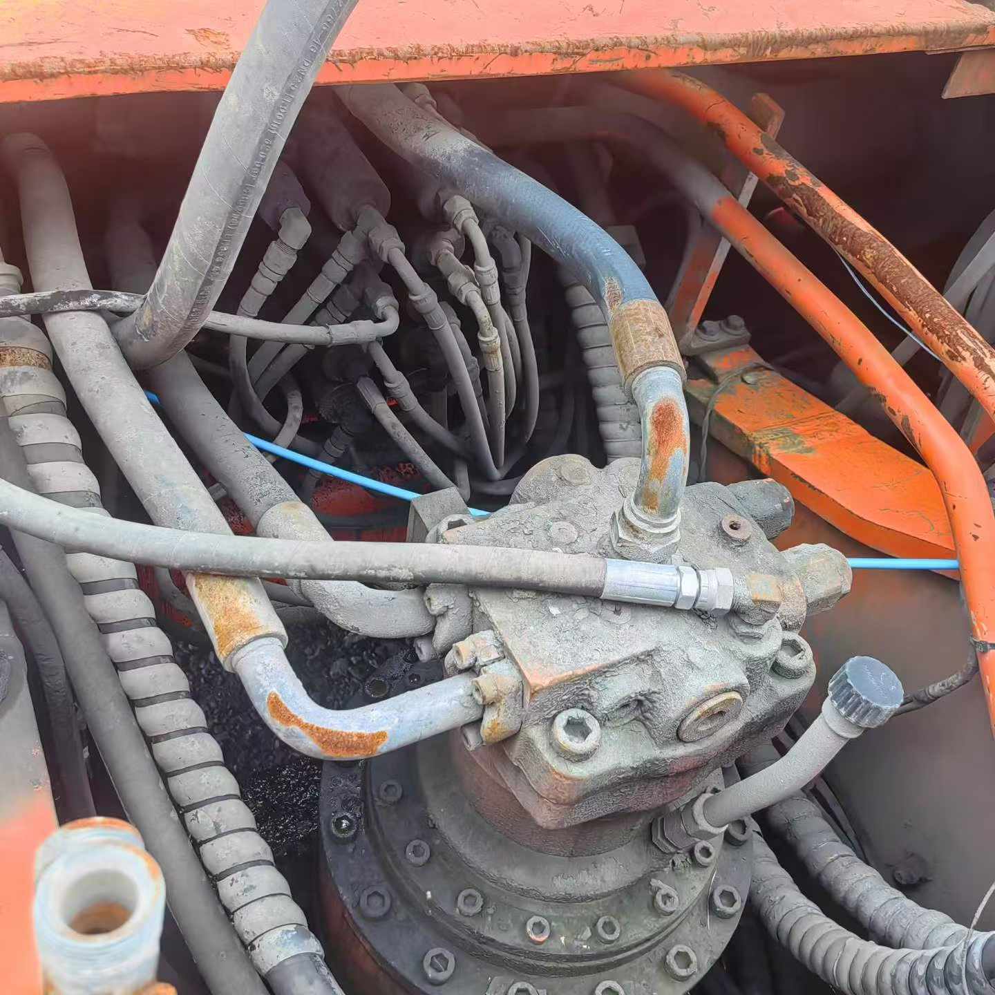 Buy Doosan DH300-7 Used Excavator / 5