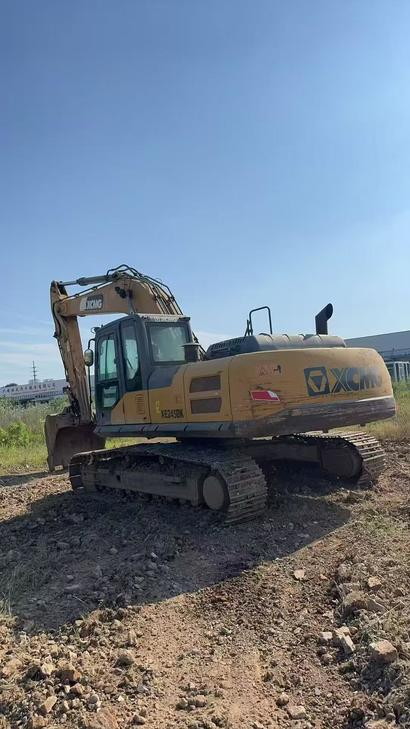 Buy XCMG XE200 Used Excavator / 1