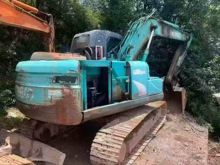 Buy Kobelco SK130 Used Excavator / 1