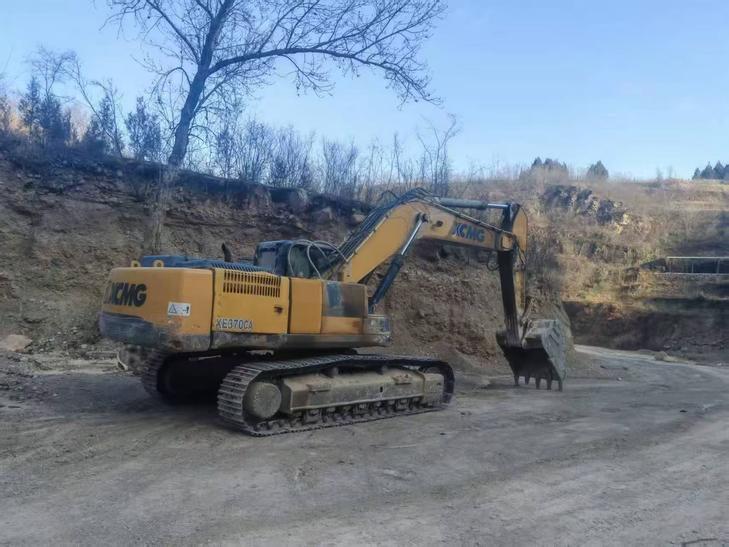 Buy XCMG XE370 Used Excavator / 1