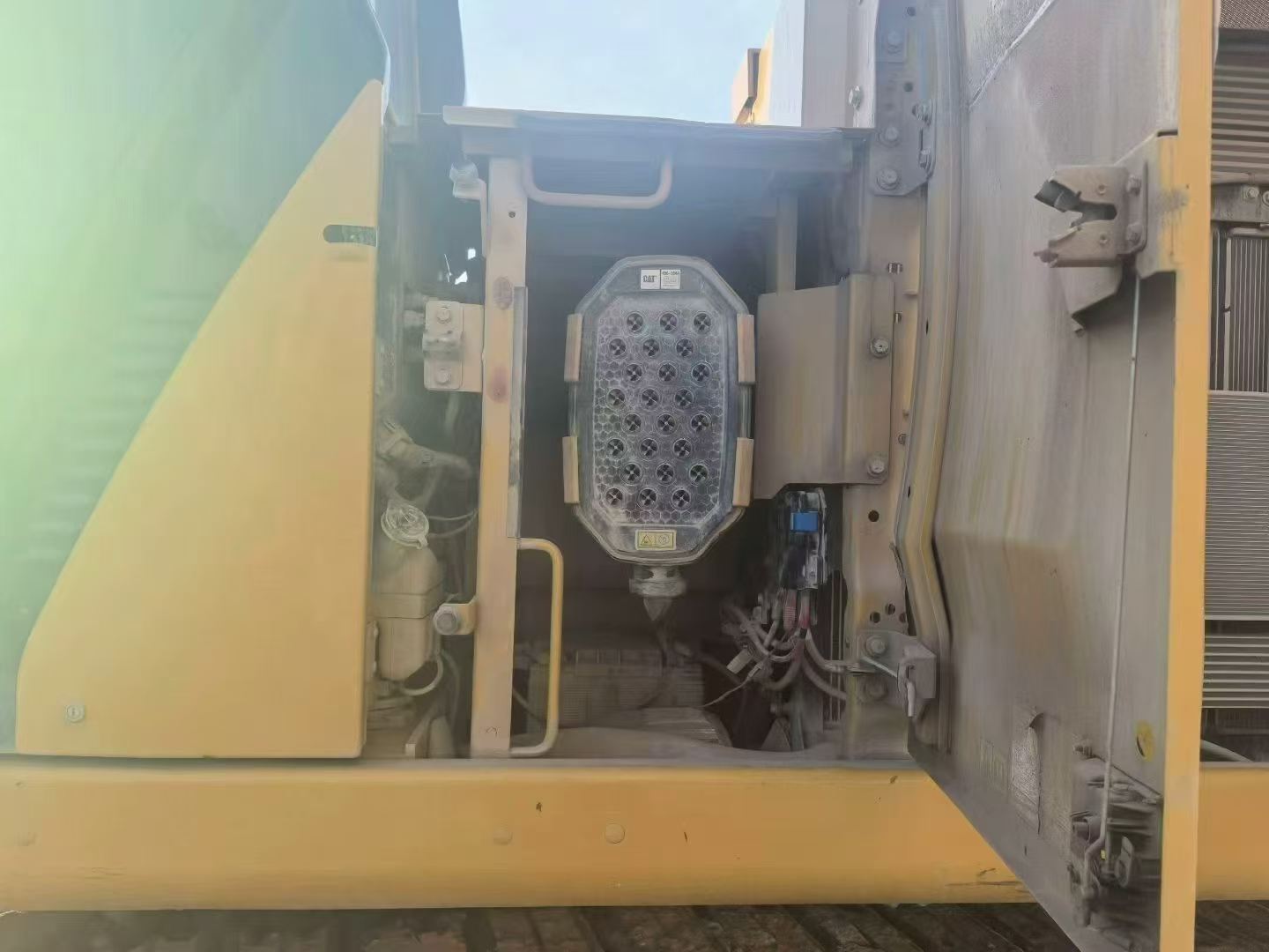 Buy Caterpillar 330B Used Excavator / 4 Buy Caterpillar 330B Used Excavator / 4