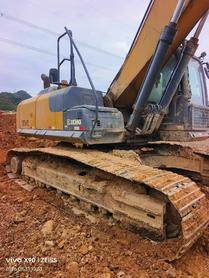 Buy XCMG XE245D Used Excavator / 4 Buy XCMG XE245D Used Excavator / 4