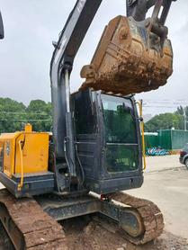 Buy Hyundai R80G Used Excavator / 2 Buy Hyundai R80G Used Excavator / 2