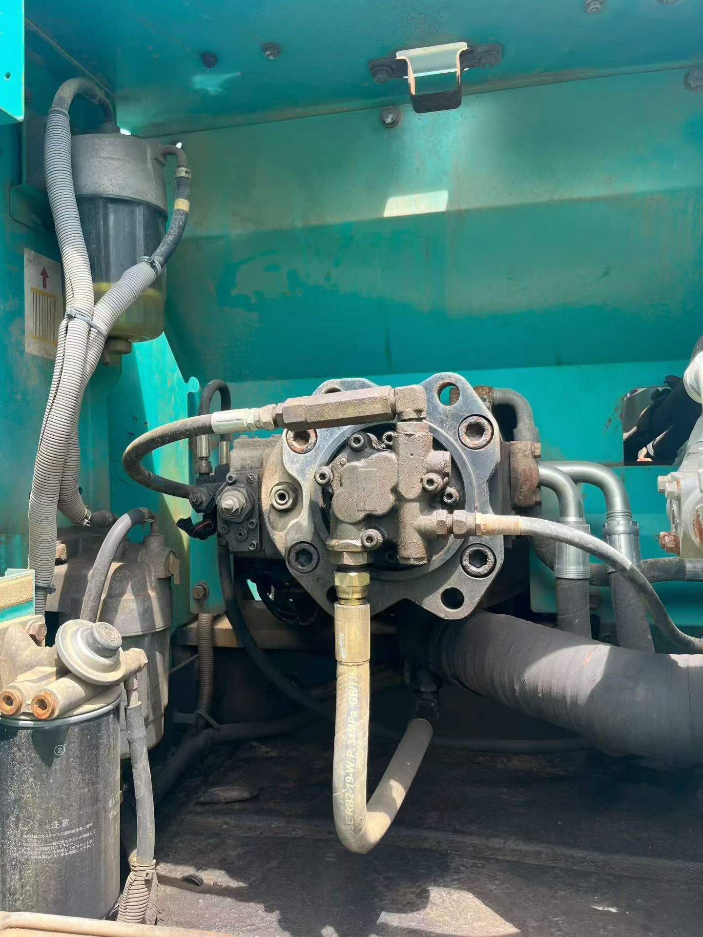 Buy Kobelco SK200 Used Excavator / 6 Buy Kobelco SK200 Used Excavator / 6