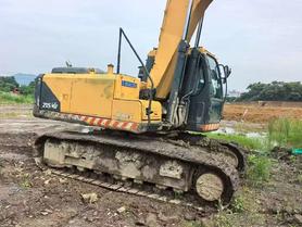 Buy Hyundai R215VS Used Excavator / 3 Buy Hyundai R215VS Used Excavator / 3