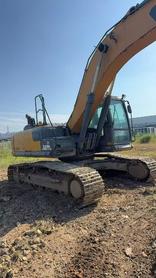 Buy XCMG XE200 Used Excavator / 4 Buy XCMG XE200 Used Excavator / 4