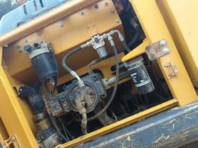 Buy XCMG XE215D Used Excavator / 4 Buy XCMG XE215D Used Excavator / 4