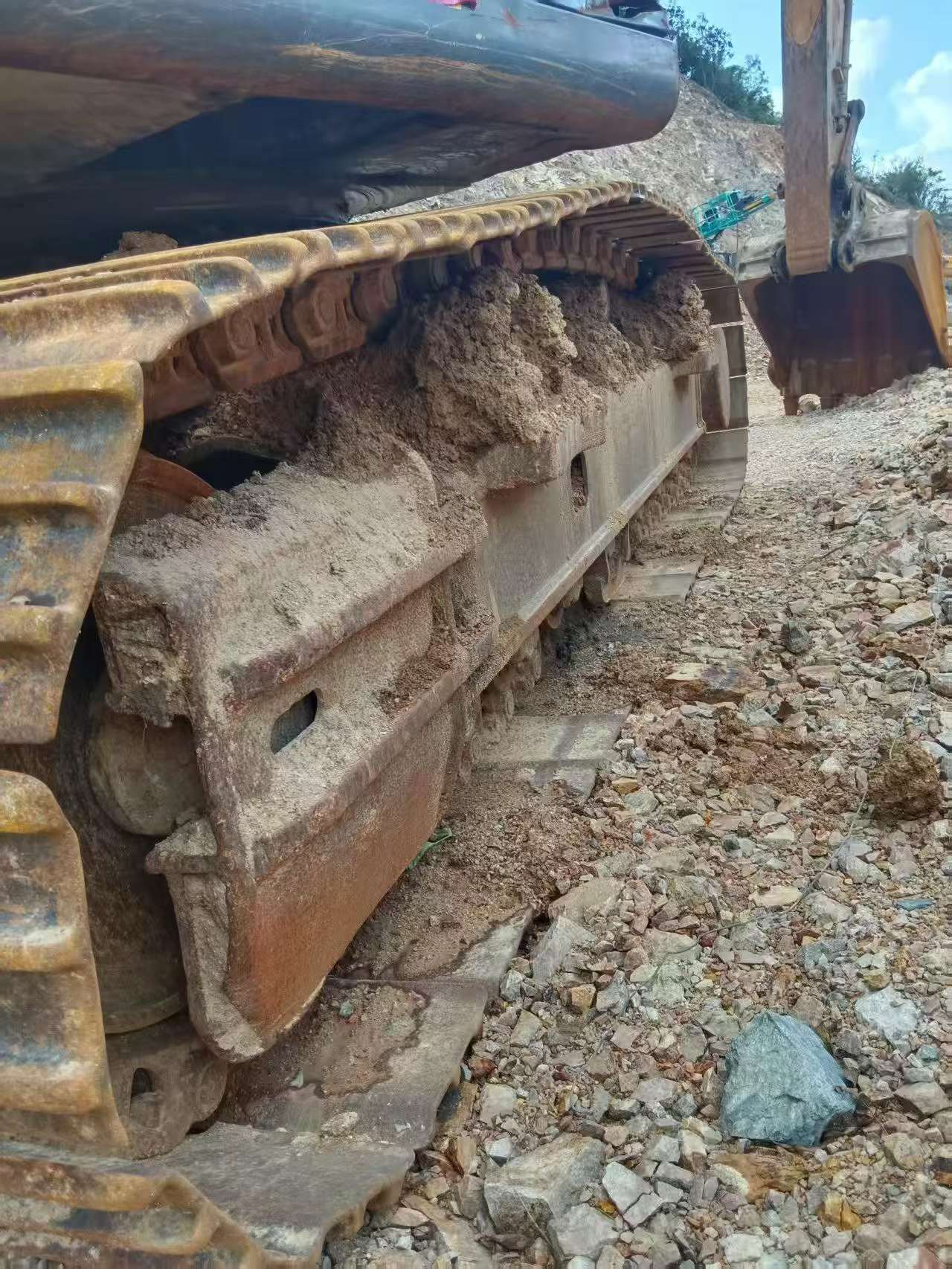 Buy XCMG XE215D Used Excavator / 9 Buy XCMG XE215D Used Excavator / 9