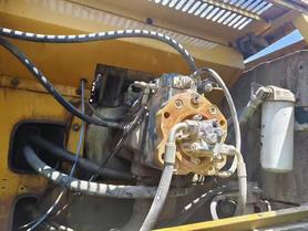 Buy XCMG XE470 Used Excavator / 2 Buy XCMG XE470 Used Excavator / 2