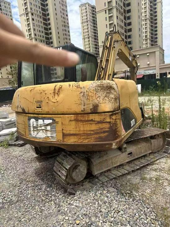 Buy Caterpillar 307B Used Excavator / 1